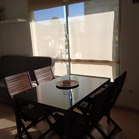 شقة بينيكاسّين  في Apartamento En Benicasim Con Piscina المظهر الخارجي الصورة
